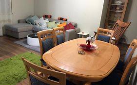 Kris'S Apartment